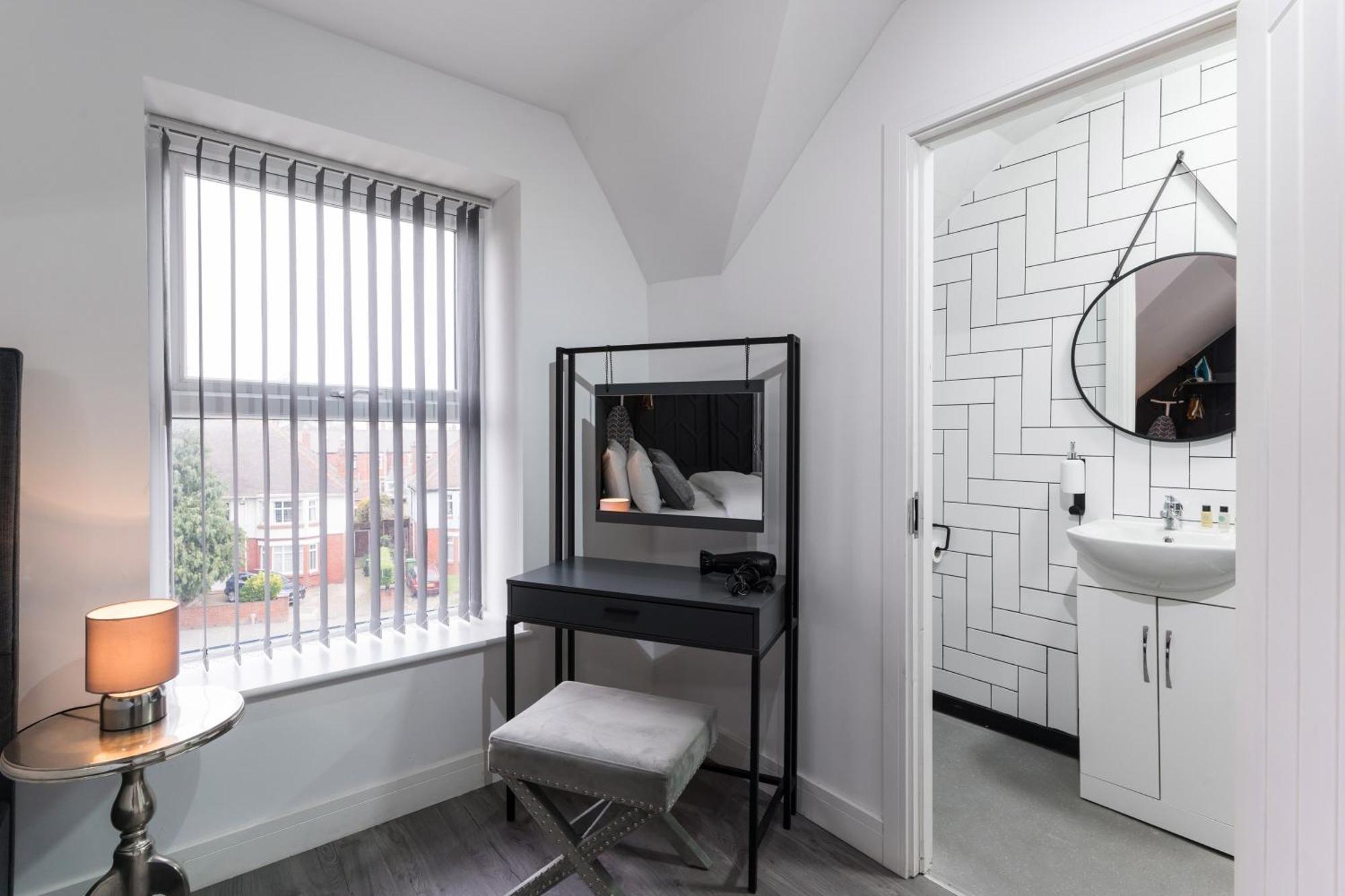 Nottage House Premier Apartments 卡迪夫 外观 照片