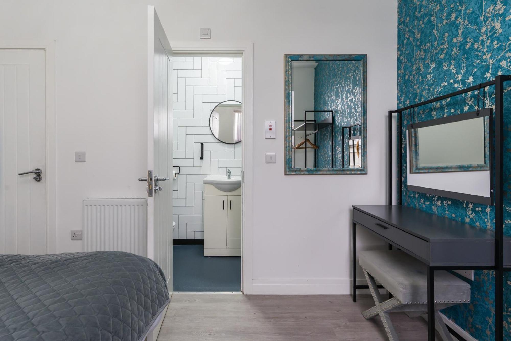Nottage House Premier Apartments 卡迪夫 客房 照片